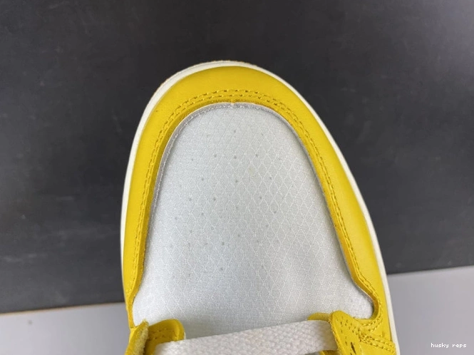 Rep Husky Air White Yellow-Cone Powder Off-White 1 Jordan NRG x Dark AQ0818-149 0729